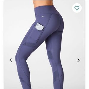 Fabletics 7/8 high wasted leggings